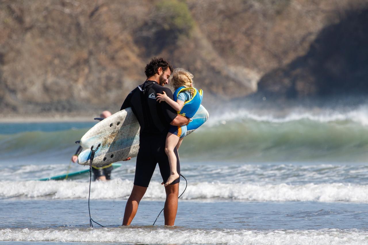Beach Break Hotel & Surf Camp De プラヤ・ベナオ エクステリア 写真